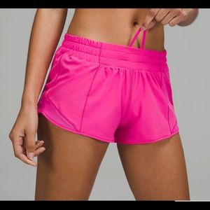 NWT Sonic Pink Hottie Hot Short size 0 2.5 inseam